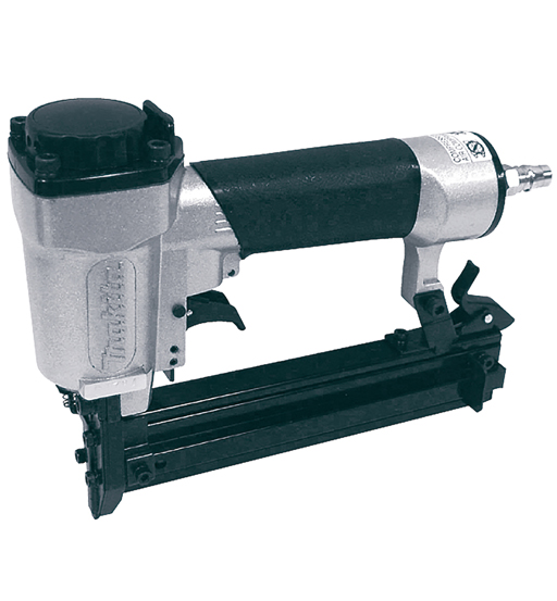 MAKITA PNEUMATIC NAILER